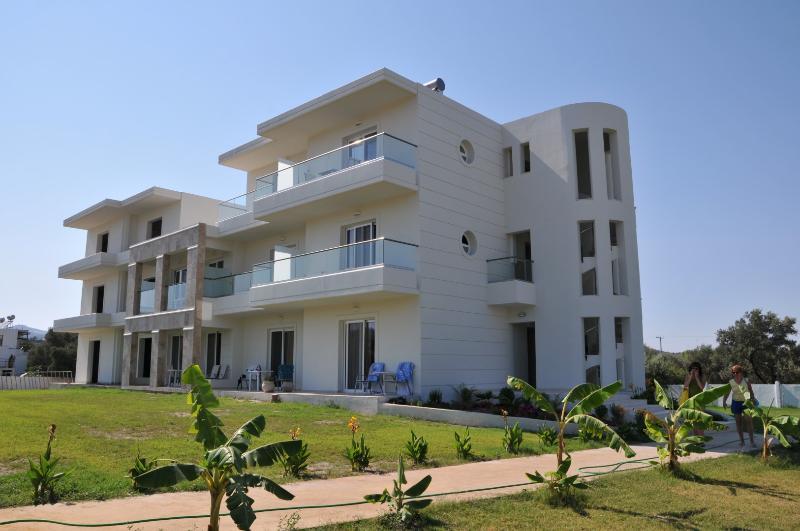 Evita Studios Faliraki Esterno foto